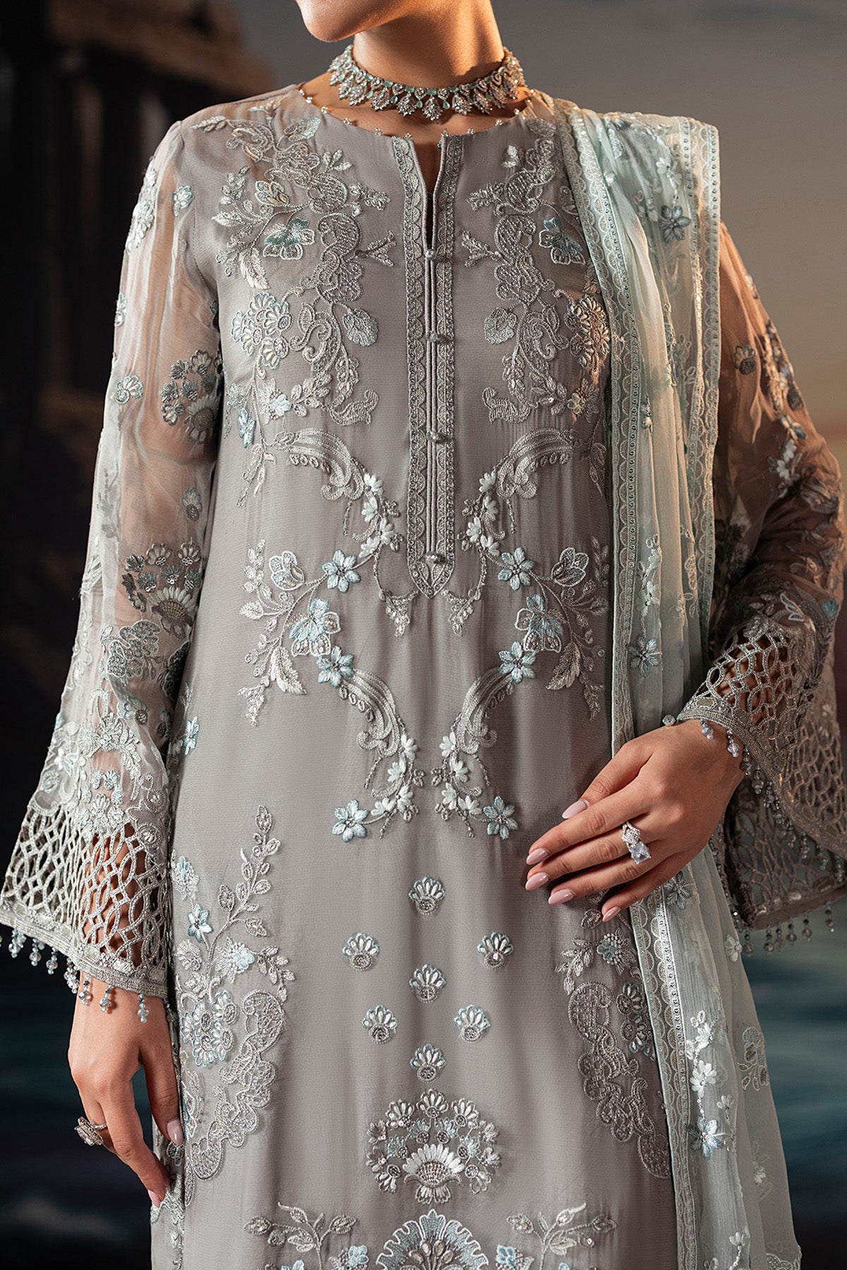 Taupe